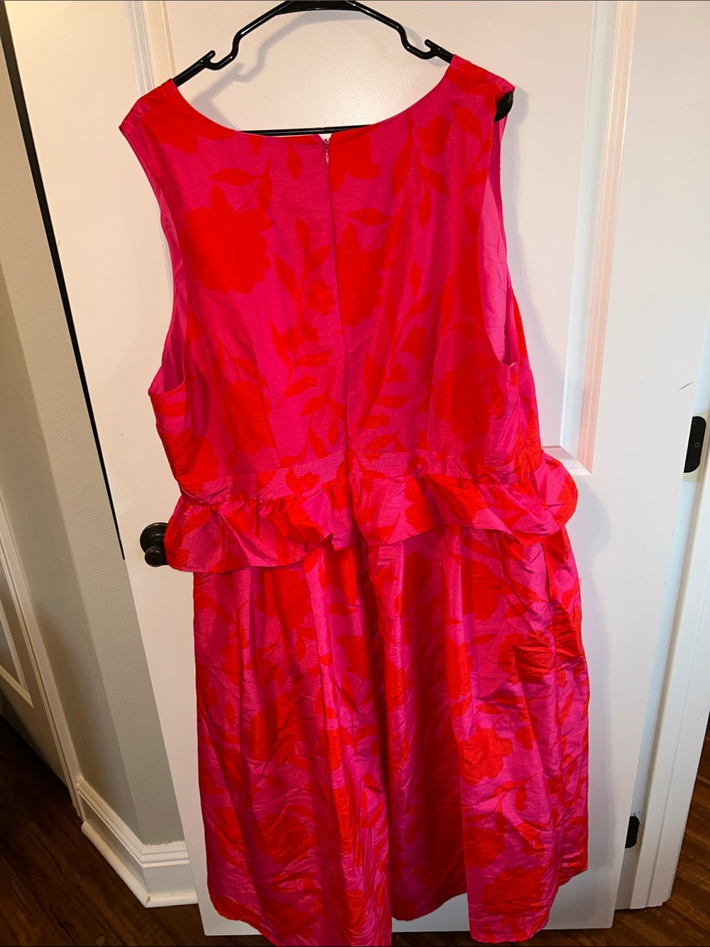 kate spade x Target Women’s Bright Pink and Red Floral Peplum Dress - Picture 7 of 7